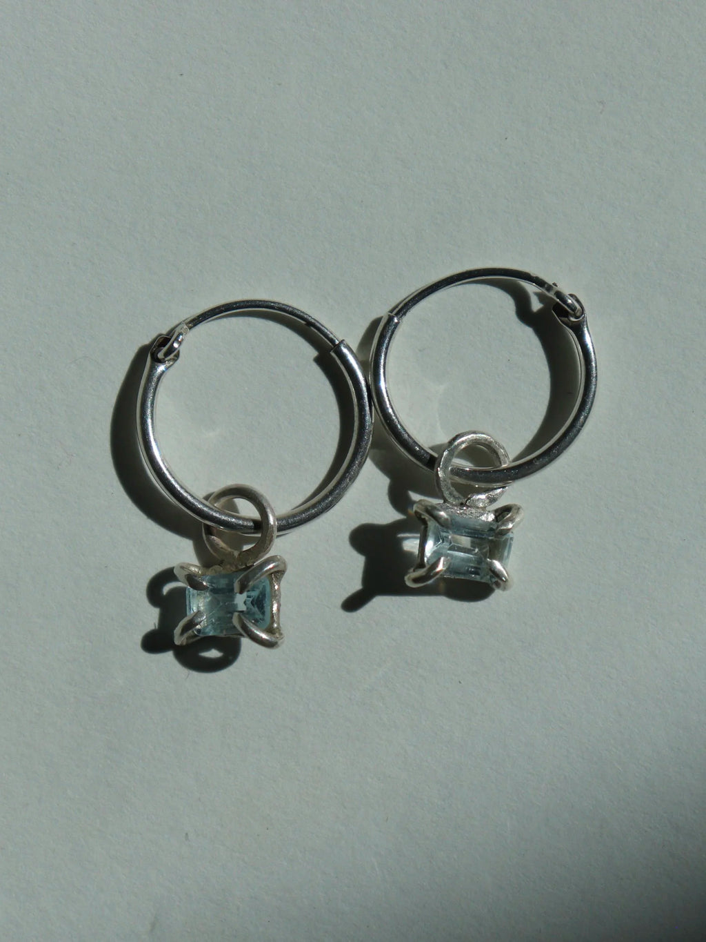 Mini Hoop; Topaz