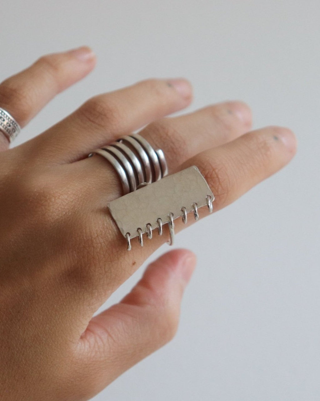 Spine Ring